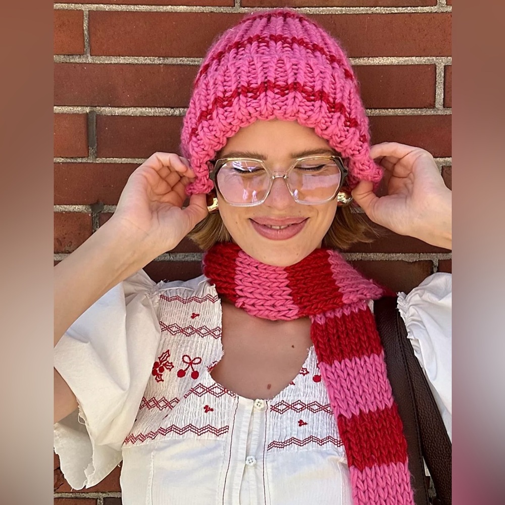 NWT FREE PEOPLE TACITA BEANIE & SCARF SET - Picture 3 of 3
